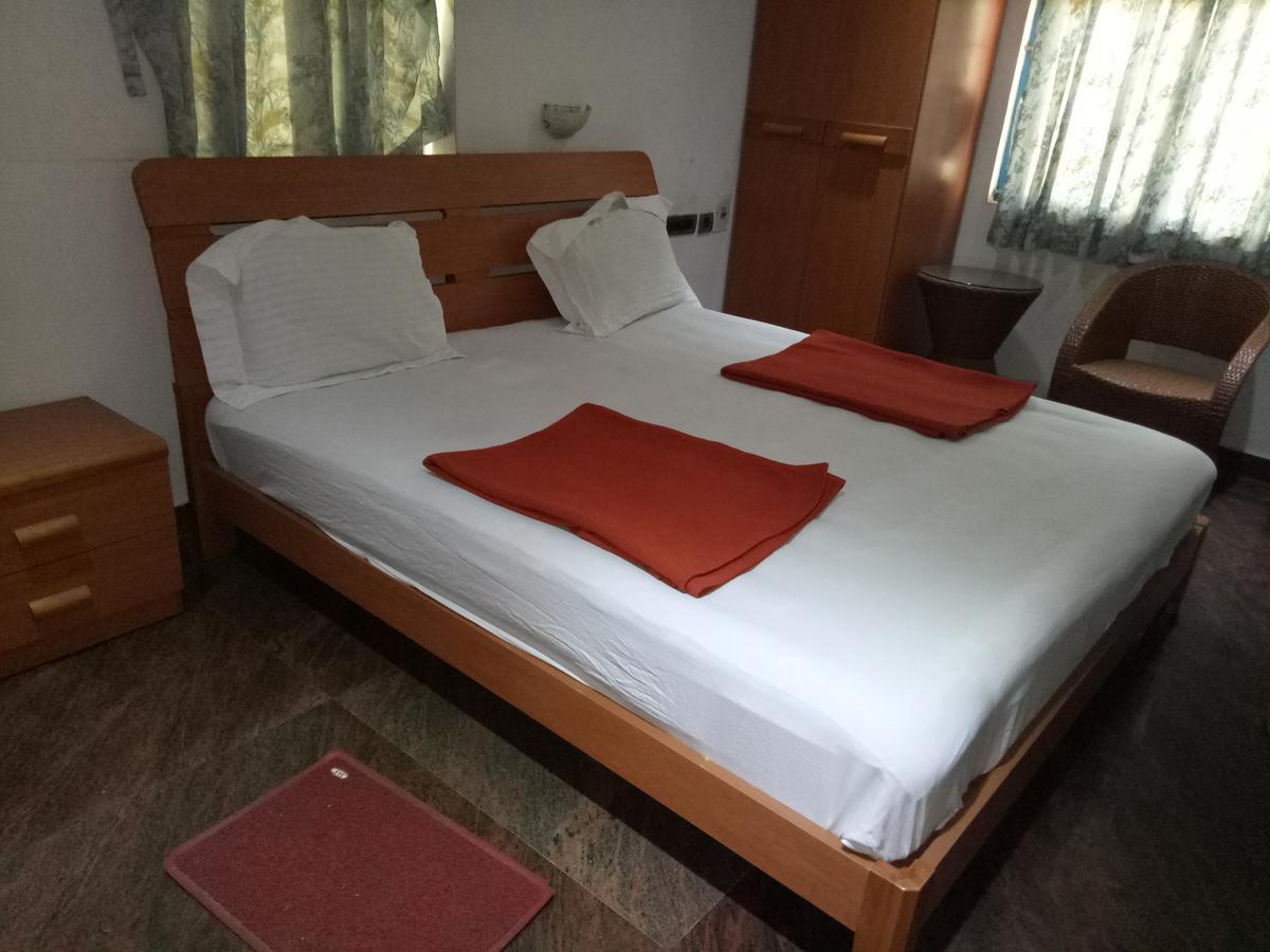 Grand International Erode Exterior foto