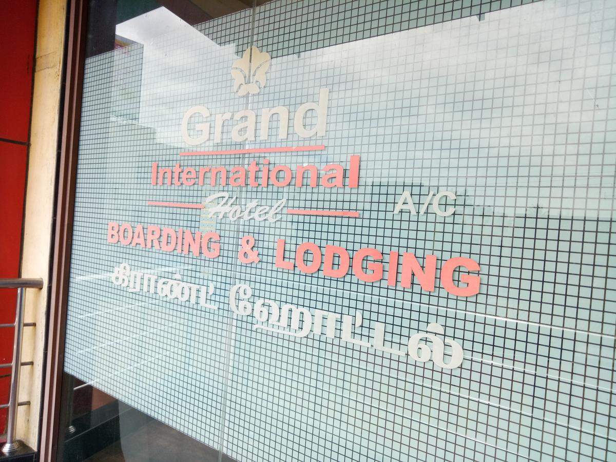 Grand International Erode Exterior foto