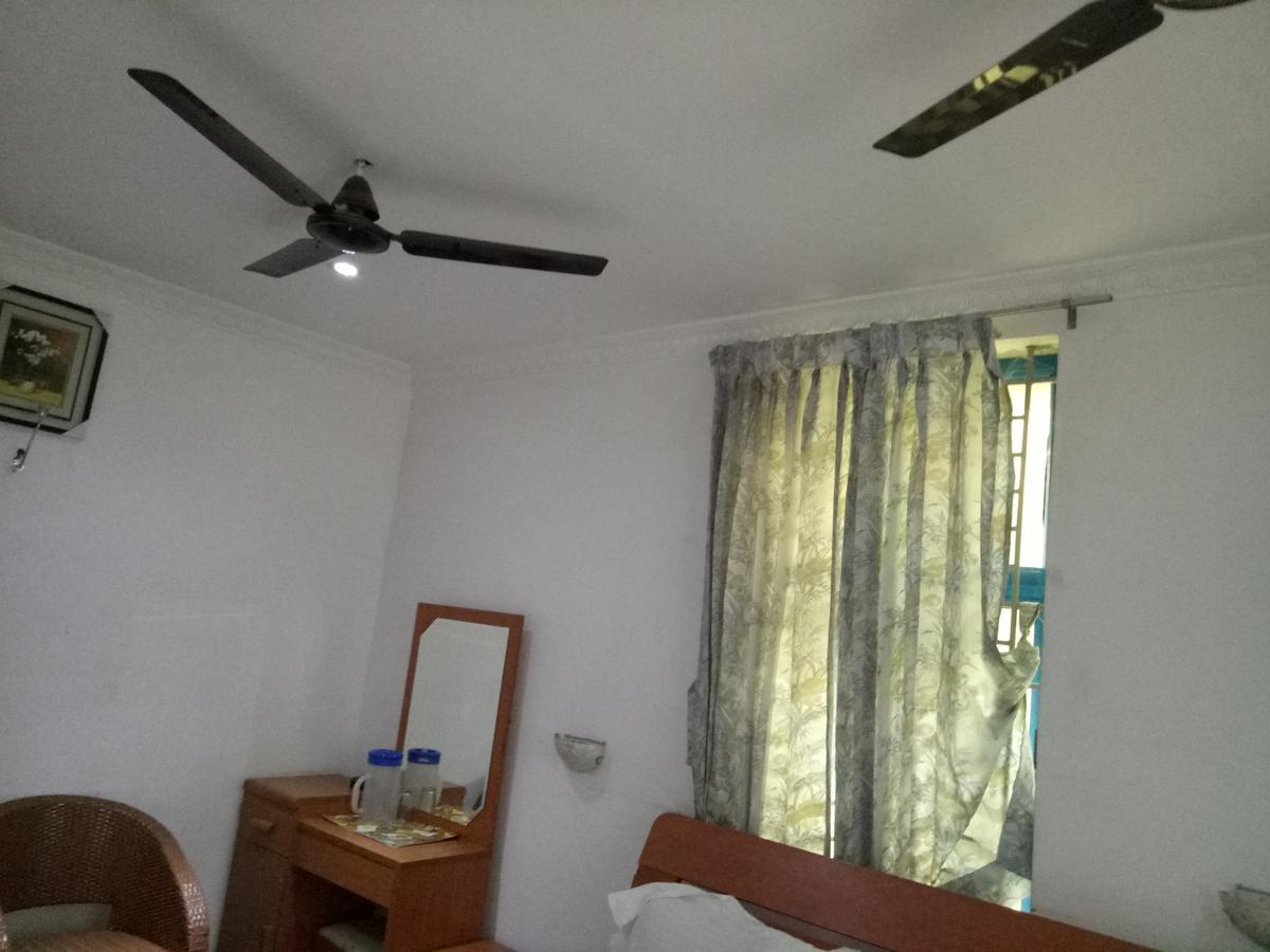 Grand International Erode Exterior foto